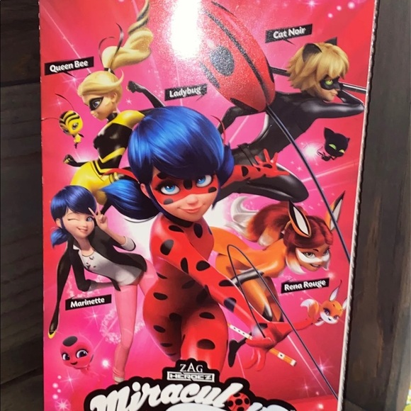 Miraculous ladybug doll - Picture 2 of 4
